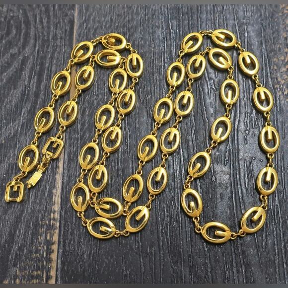 GIVENCHY Gold Plated G Chain Long Necklace Pendant - Picture 1 of 4